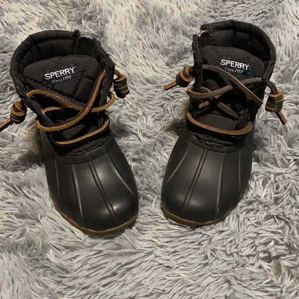 Sperry boots size 7